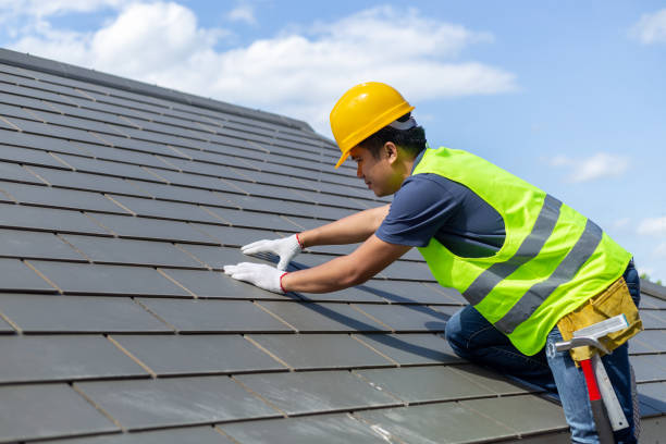 Best Roof Maintenance Services  in Lyndhurst, VA