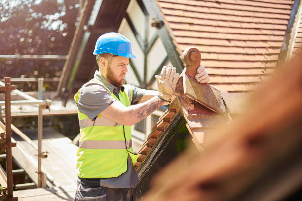 Best Emergency Roof Repair  in Lyndhurst, VA